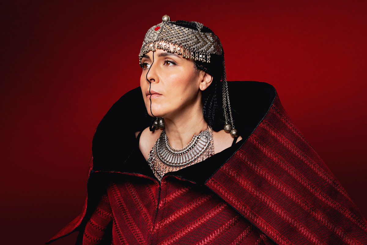 Suad Singer Souad Massi — Passages Transfestival